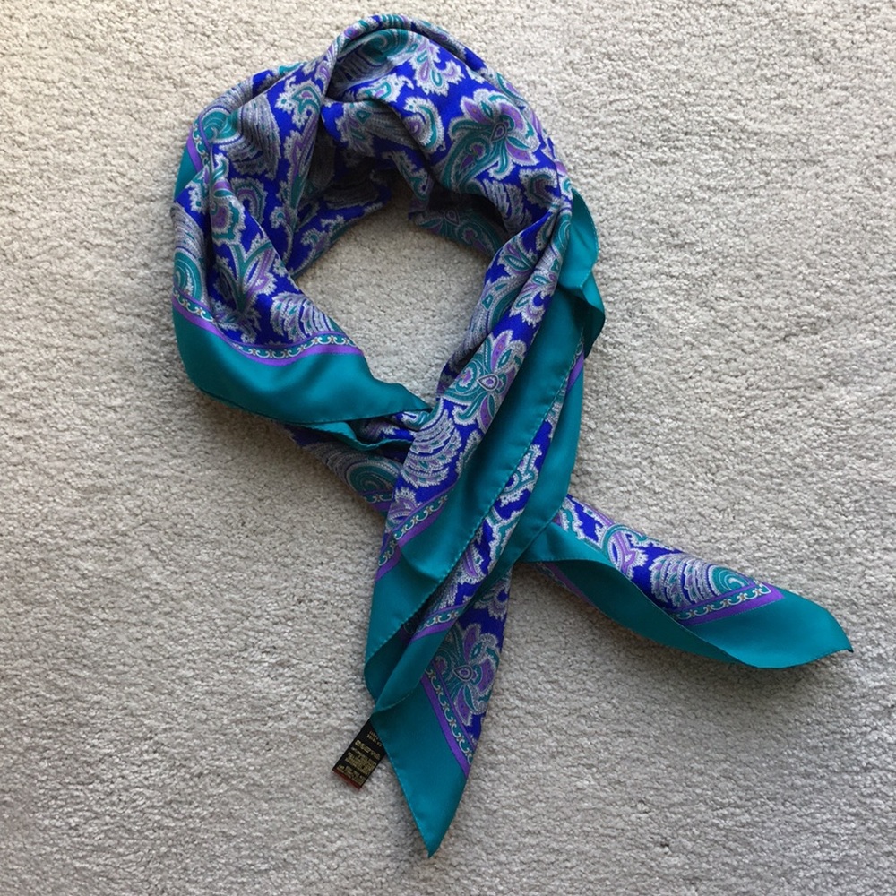 NWOT Scarf 🧣/ Wrap